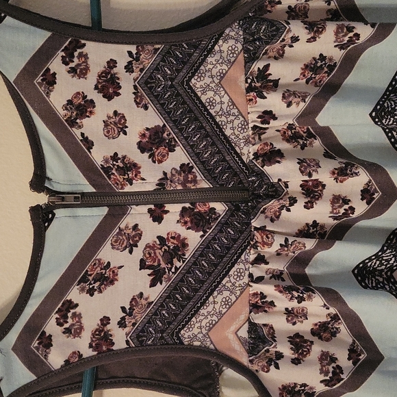 Vanity tank top - Picture 4 of 4